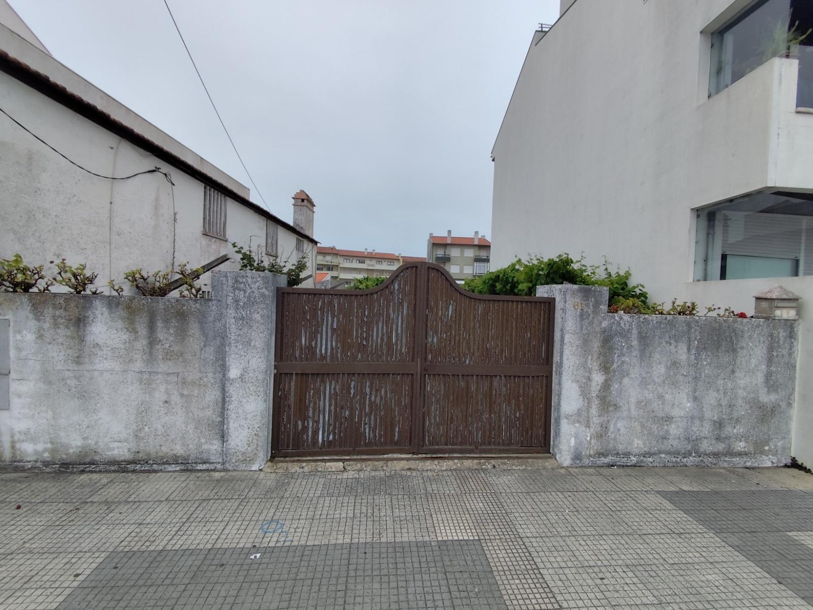 🌊🏡 Moradia Exclusiva na Torreira – Entre a Praia e a Ria