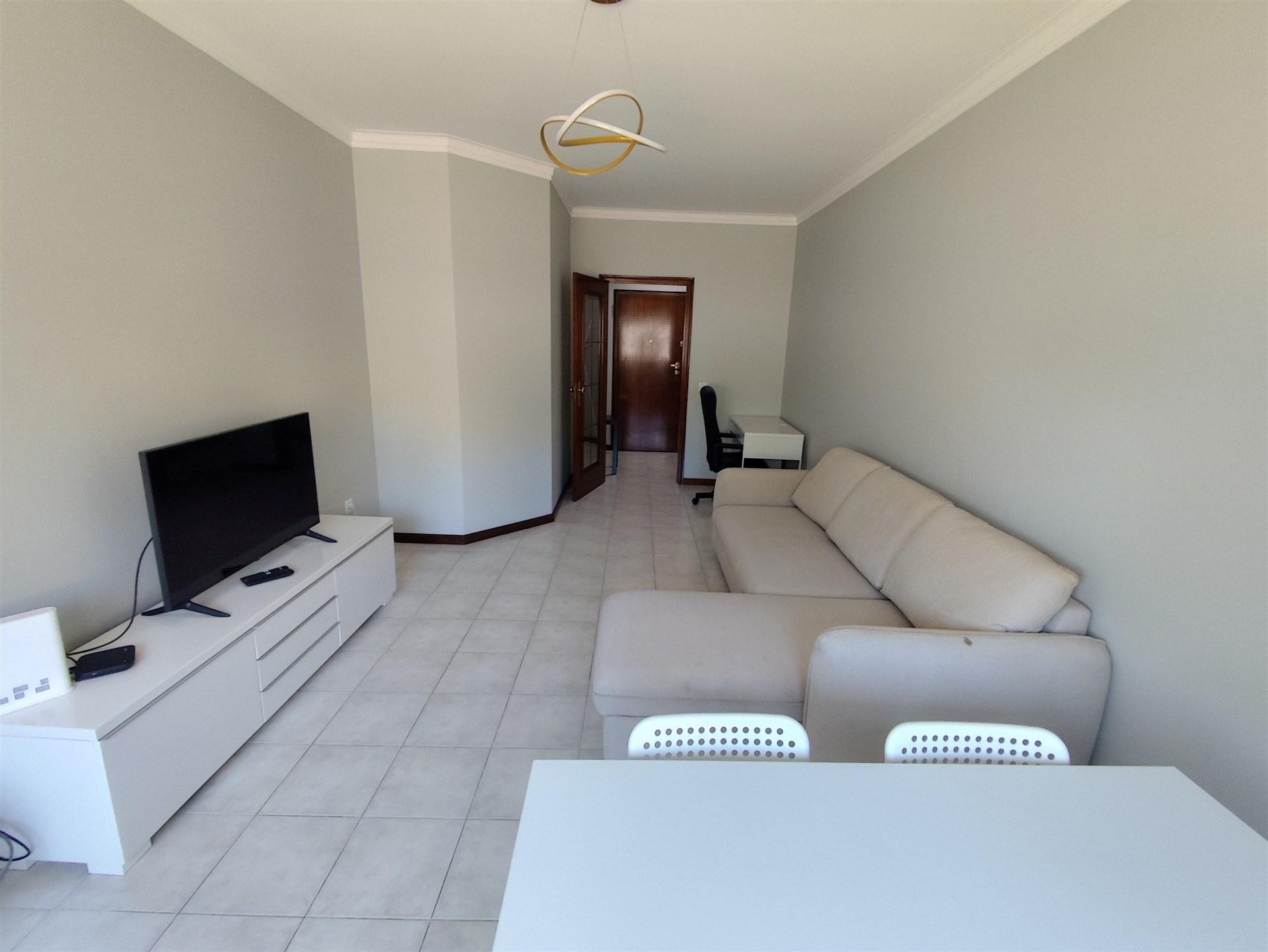 Apartamento T1 Arrendamento em Oliveira do Douro,Vila Nova de Gaia