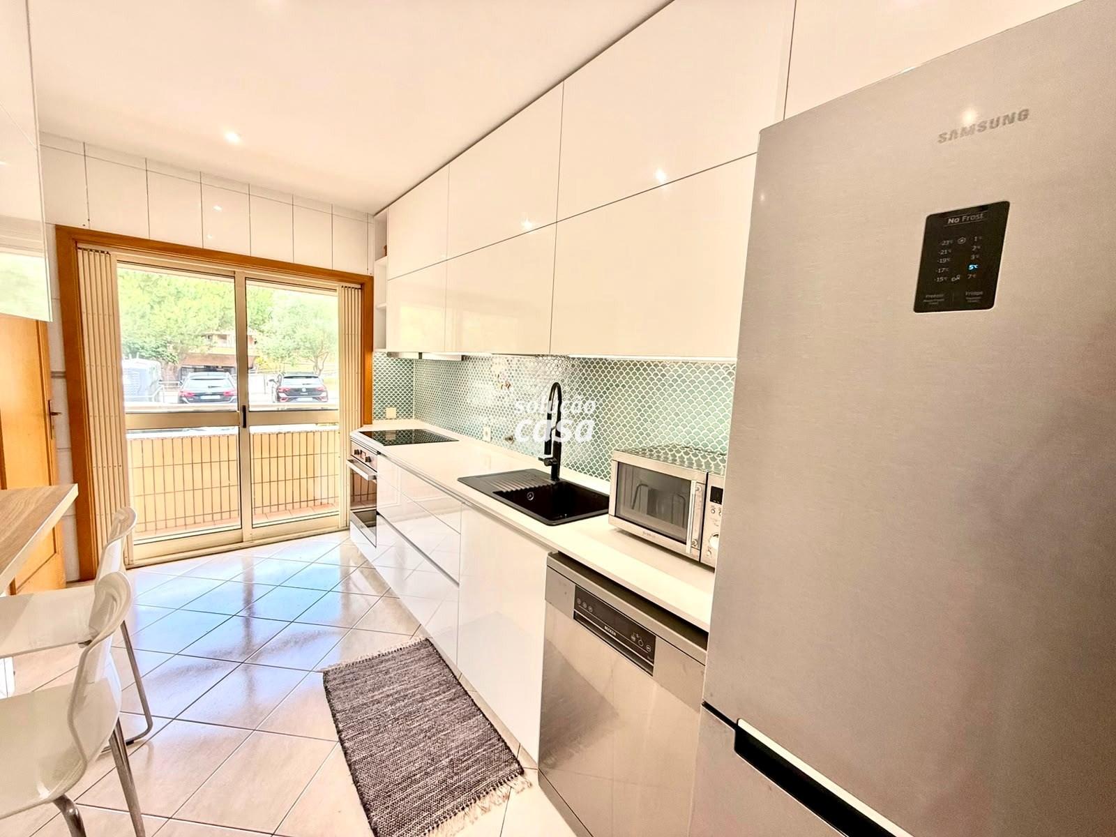Apartamento T2 com Lugar de Garagem | Excelente Localização