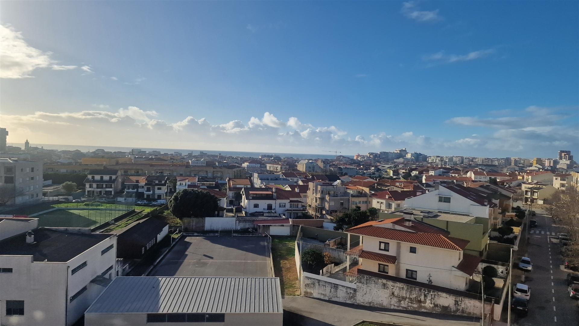 Apartamento T2+1 no centro da Póvoa de Varzim