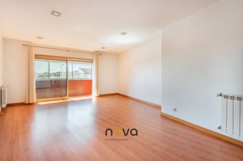 Excelente​​​​​​​ T2 junto ao Estádio do Rio Ave – Oportunidade de Investimento em Vila do Conde