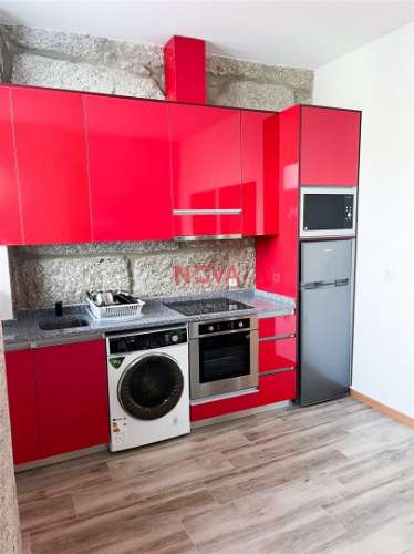 Moradia em Banda T4 Venda em Paranhos,Porto