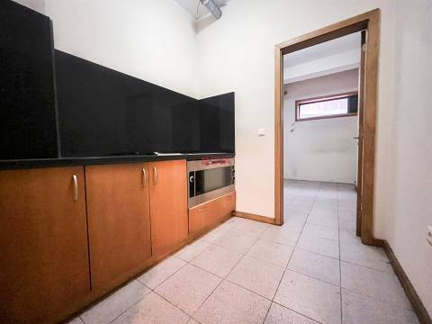 Escritório  Arrendamento em Valongo,Valongo