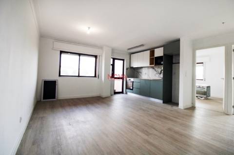 Apartamento T2 Venda em Rio Tinto,Gondomar