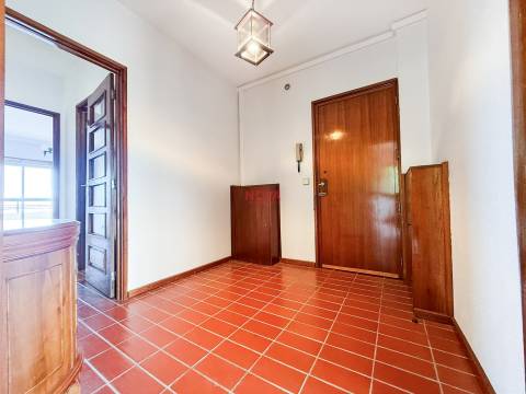 Apartamento T3 Venda em Gondomar (São Cosme), Valbom e Jovim,Gondomar