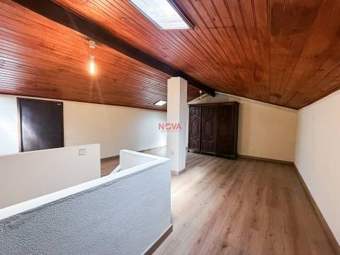 Apartamento T3 Venda em Gondomar (São Cosme), Valbom e Jovim,Gondomar