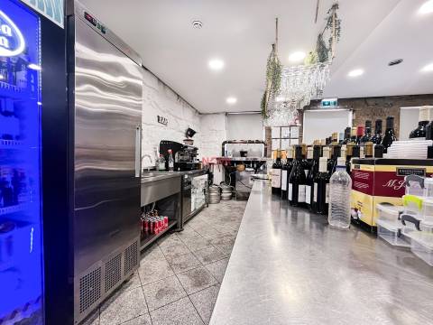 Restaurante  Trespasse em Alfena,Valongo