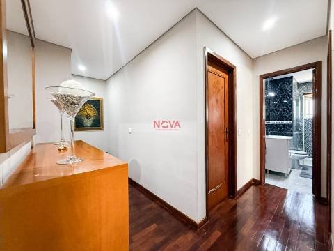Andar Moradia T2 Venda em Ermesinde,Valongo