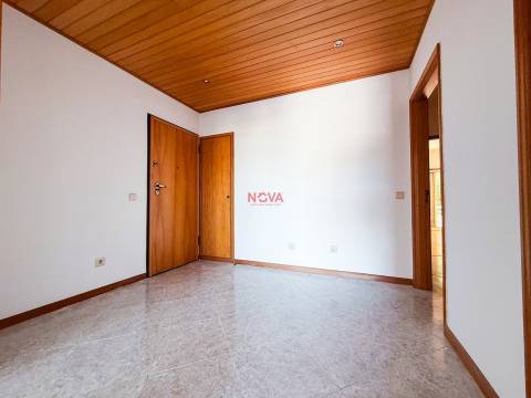 Apartamento T2 Arrendamento em Alfena,Valongo