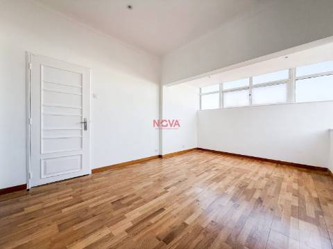 Apartamento T3 Venda em Paranhos,Porto