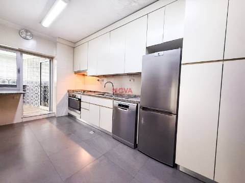Apartamento >=T10 Venda em Paranhos,Porto