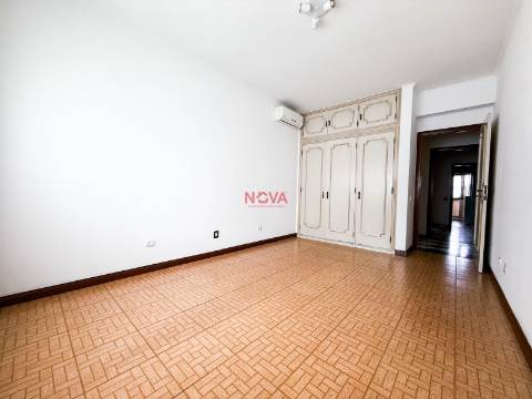 Apartamento >=T10 Venda em Paranhos,Porto
