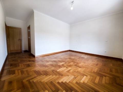 Moradia Isolada T3+1 Venda em Canedo, Vale e Vila Maior,Santa Maria da Feira