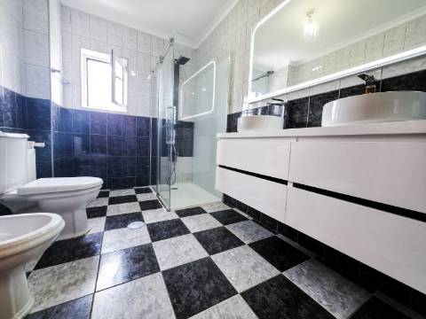 Moradia Isolada T3+1 Venda em Canedo, Vale e Vila Maior,Santa Maria da Feira