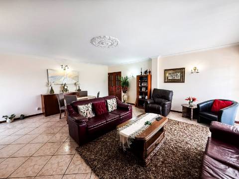 Moradia T4 Venda em Alfena,Valongo