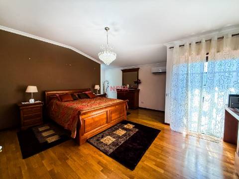 Moradia T4 Venda em Alfena,Valongo