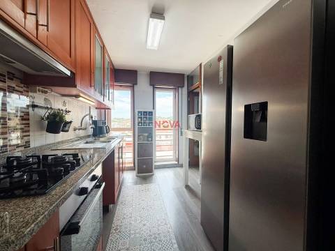 Apartamento T3 Venda em Ermesinde,Valongo