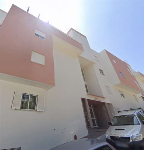 Encantador Apartamento T2 Remodelado no Coração de Albufeira