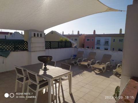 🌟 Viva a essência de Vilamoura no nosso exclusivo empreendimento T2 no Old Village! 🏡