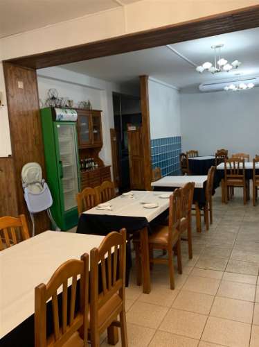 Restaurante "A Palmeira" à Venda – Estômbar