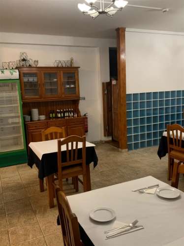 Moradia (Possibilidade) em Estômbar