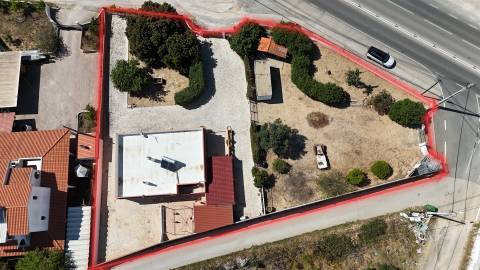 Moradia V2+1, Pêra, Armação de Pêra, terreno para piscina e cultivo, garagem