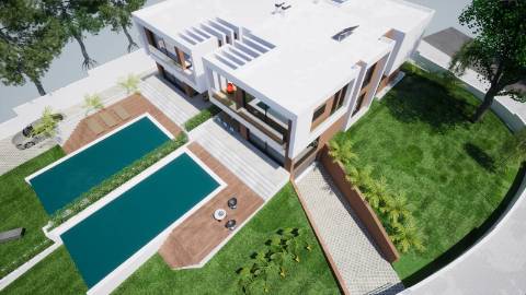 Luxuosa Moradia T4 em Tróia