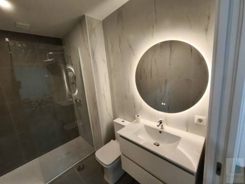 Apartamento T2 Venda em Santa Marinha e São Pedro da Afurada,Vila Nova de Gaia