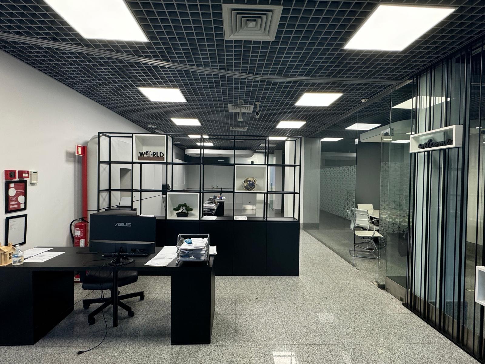 Loja Comercial com 154 m2 perto do Centro de Arcozelo