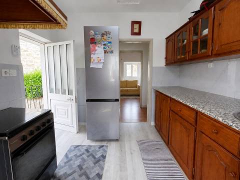 Apartamento T2 Venda em Vermoim,Vila Nova de Famalicão
