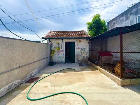 Apartamento T2 Venda em Vermoim,Vila Nova de Famalicão