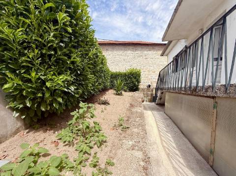 Apartamento T2 Venda em Vermoim,Vila Nova de Famalicão