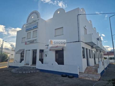 Residencial T5 Venda em Almodôvar e Graça dos Padrões,Almodôvar