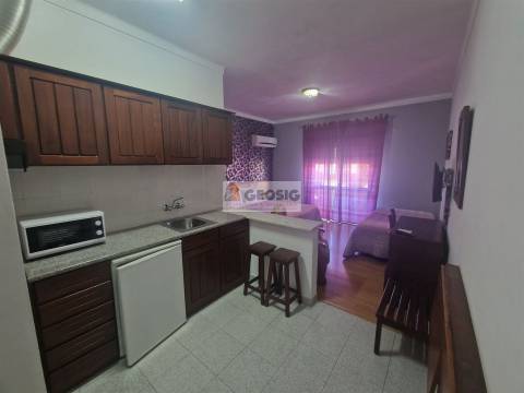 Residencial T5 Venda em Almodôvar e Graça dos Padrões,Almodôvar