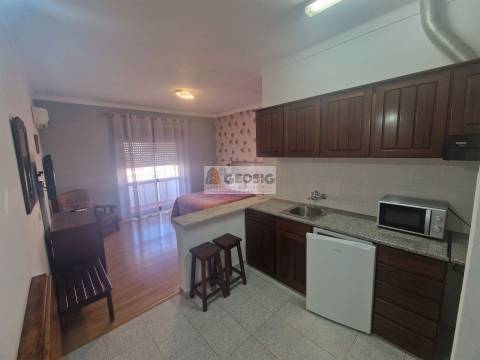 Residencial T5 Venda em Almodôvar e Graça dos Padrões,Almodôvar