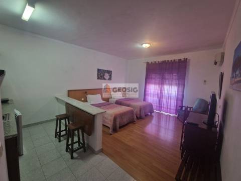 Residencial T5 Venda em Almodôvar e Graça dos Padrões,Almodôvar