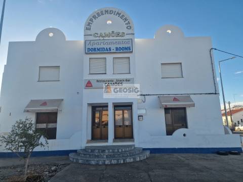 Residencial T5 Venda em Almodôvar e Graça dos Padrões,Almodôvar