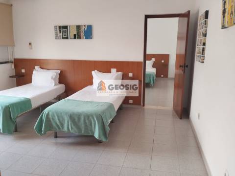 Residencial T5 Venda em Almodôvar e Graça dos Padrões,Almodôvar