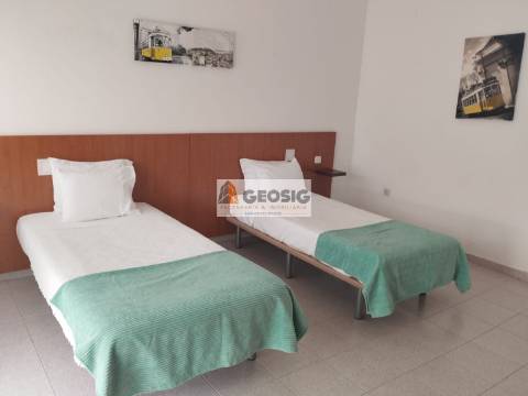 Residencial T5 Venda em Almodôvar e Graça dos Padrões,Almodôvar