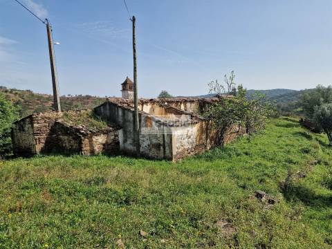 Quintinha T2 Venda em Santa Clara-a-Nova e Gomes Aires,Almodôvar