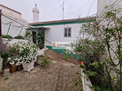 Moradia Geminada T2 Venda em Santa Cruz,Almodôvar