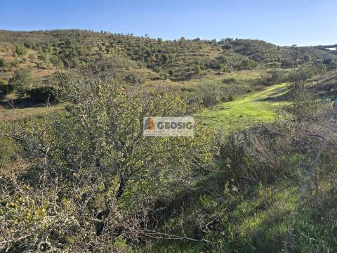 Quinta T2 Venda em Santa Clara-a-Nova e Gomes Aires,Almodôvar