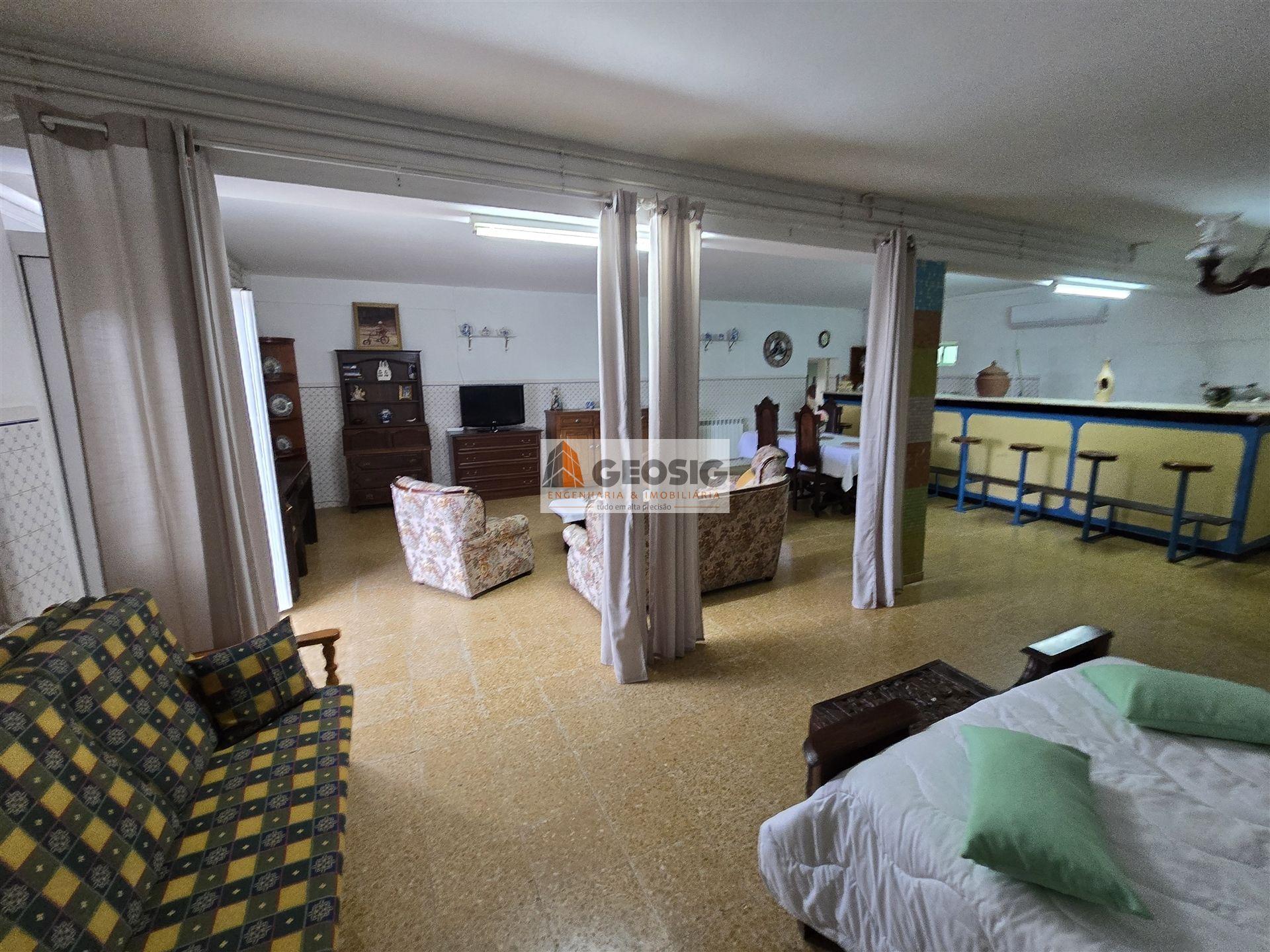 Moradia T4+1 Venda em Rosário,Almodôvar