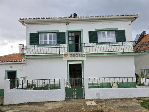 Moradia T4+1 Venda em Rosário,Almodôvar