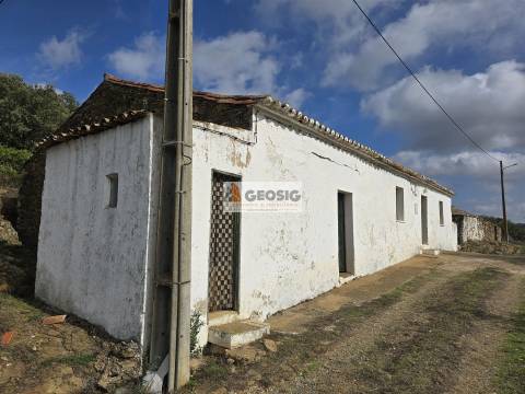Quinta T2+1 Venda em Santa Clara-a-Nova e Gomes Aires,Almodôvar