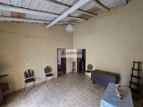 Moradia Geminada T1+2 Venda em Castro Verde e Casével,Castro Verde
