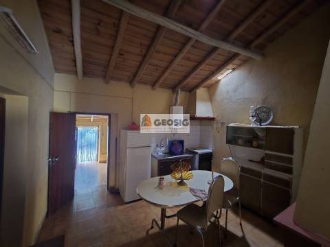 Moradia Geminada T1+2 Venda em Castro Verde e Casével,Castro Verde