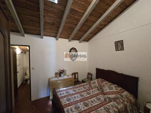 Moradia Geminada T1+1 Venda em Almodôvar e Graça dos Padrões,Almodôvar