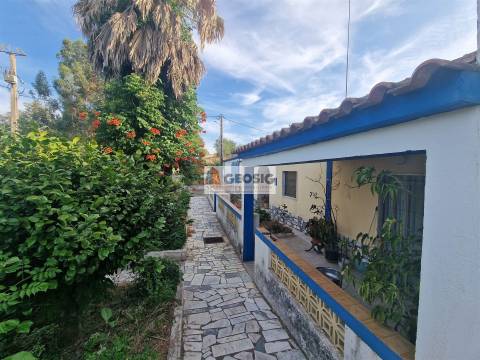 Moradia Isolada T4 Venda em São Barnabé,Almodôvar