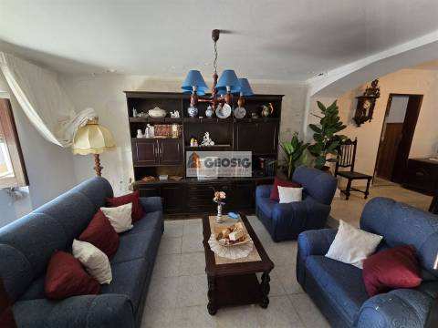 Moradia Geminada T2, Beja, Castro Verde, Santa Bárbara de Padrões